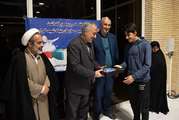 فرزندان شهدا و ایثارگران باید در دو عرصه ی دانش و ارزش مدل و الگوی جامعه باشند 