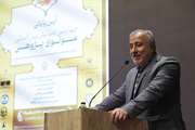 حضور فعال در فرایند جهانی‌شدن و مقابله با پروژۀ جهانی‌سازی با استفاده از زبان و ادبیات غنی و باقوّت فارسی